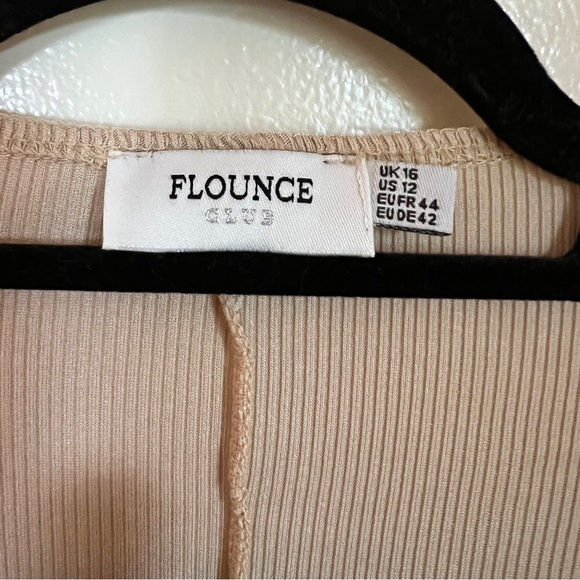 ASOS Flounce Club London Ribbed Crop Tie Cardigan - Picture 6 of 11